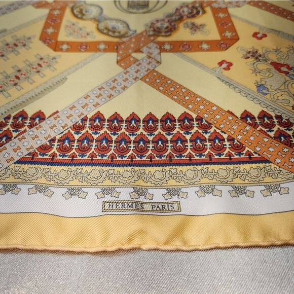 Hermès BRINS D'OR Scarf designed by Julia Abadie SILK Authentic - Picture 7 of 10